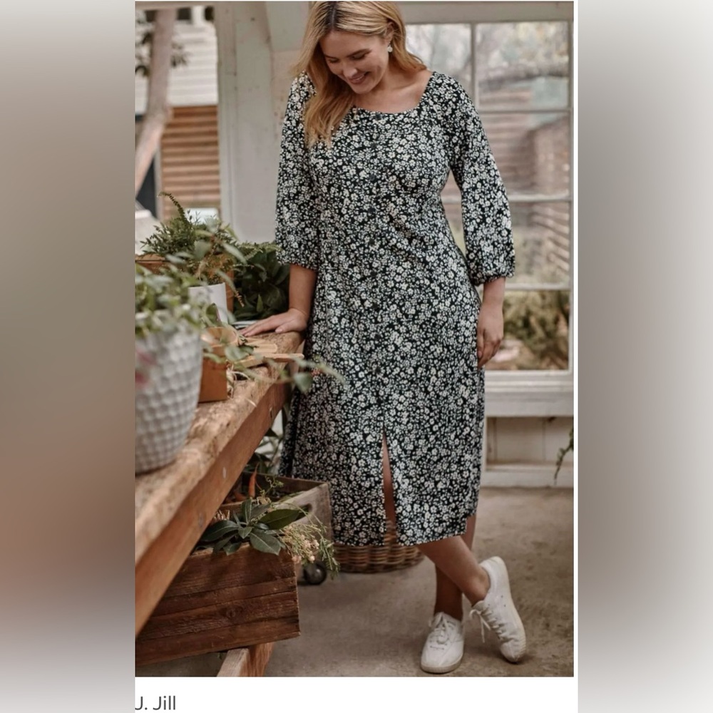 J Jill Button Down Rayon Blend Midi Ditsy Floral Dress Size medium